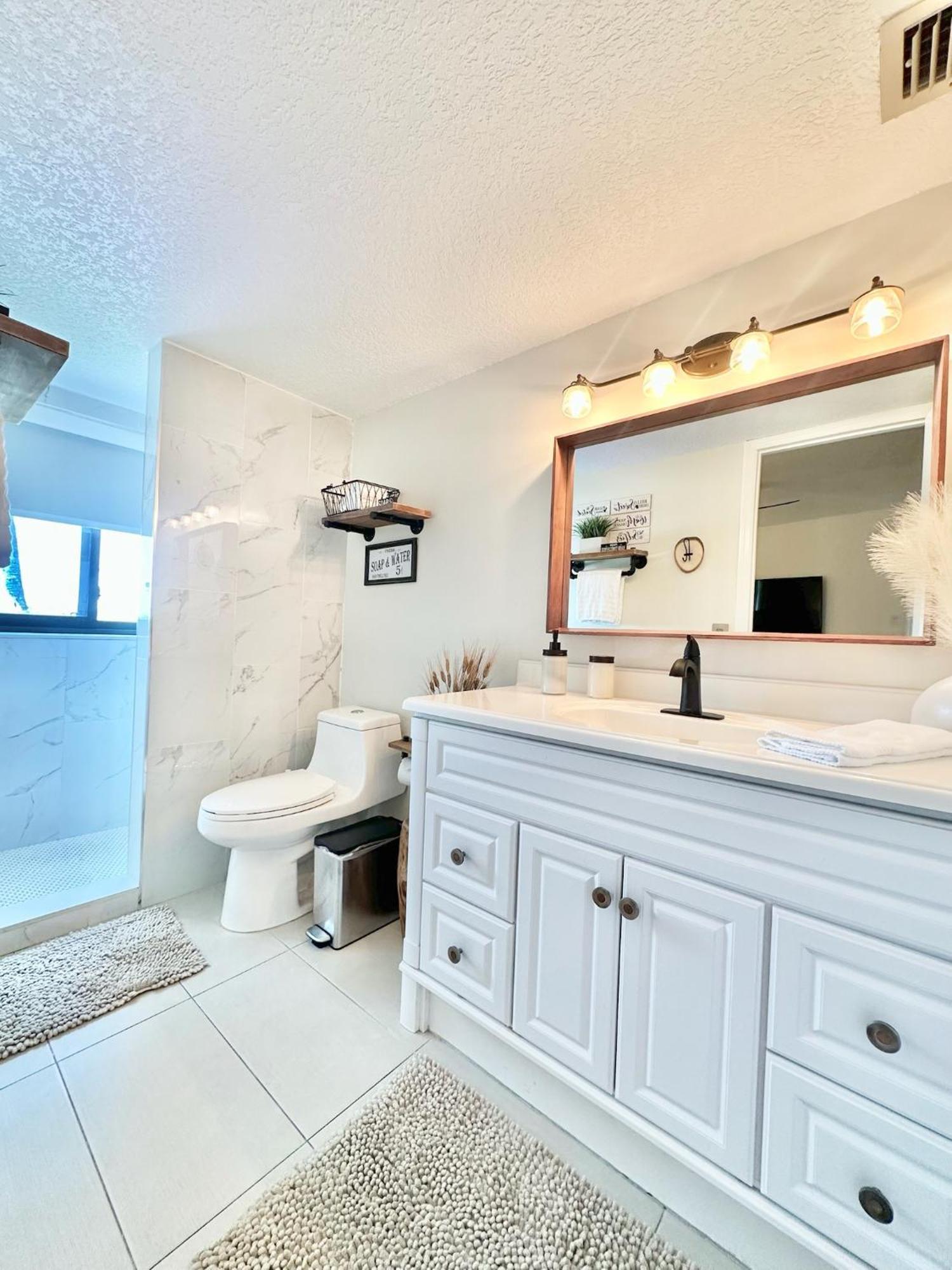 Tower 2 Master Suites, 2 Kings Beds, Marina Key Largo Exterior photo