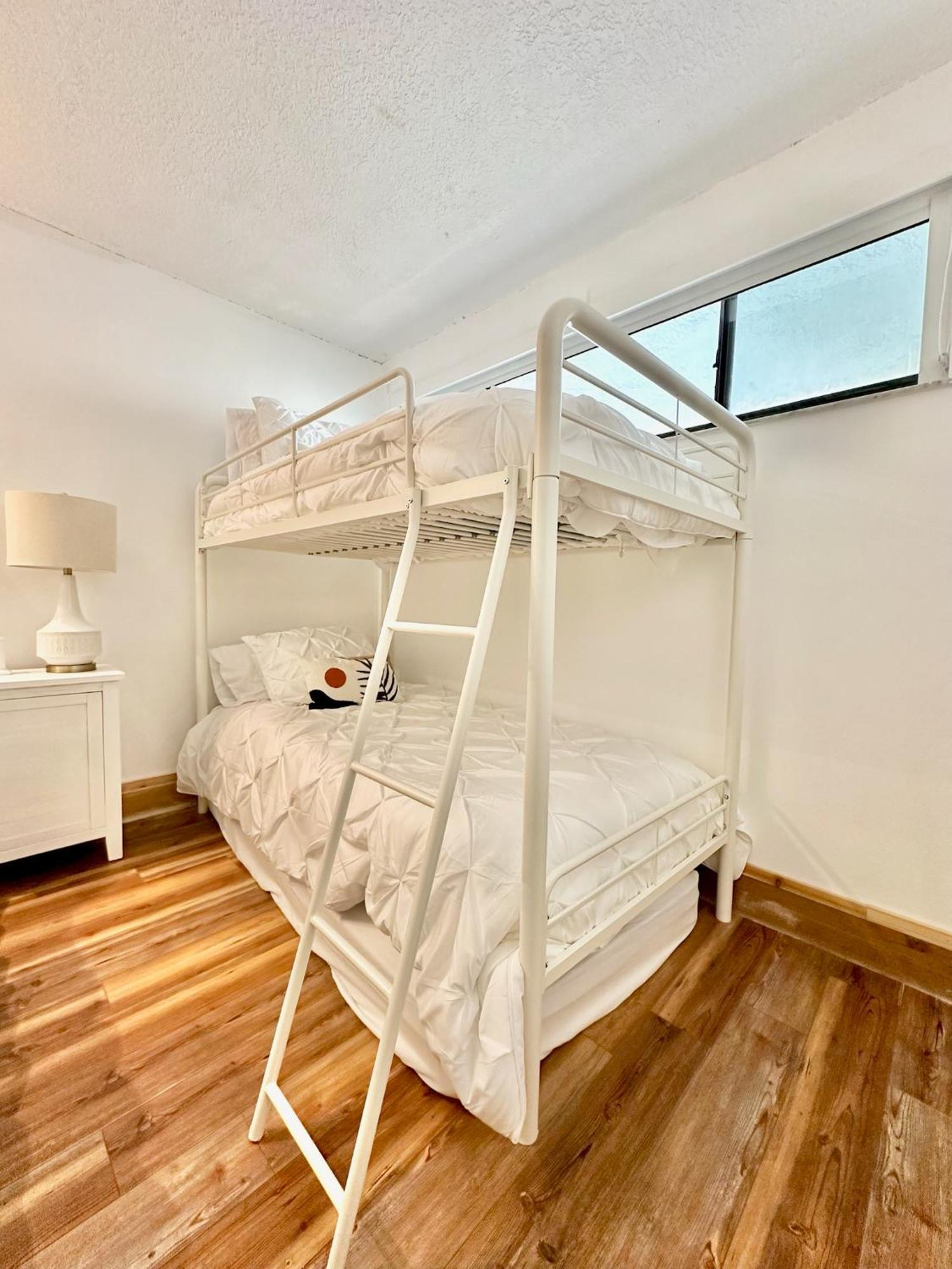 Tower 2 Master Suites, 2 Kings Beds, Marina Key Largo Exterior photo